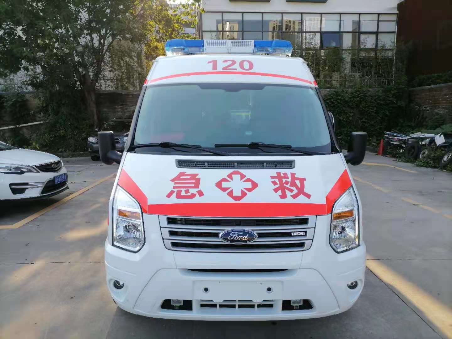 忻州妇婴监护型护送